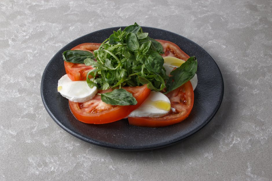 Easy Food Survey: Salad Voted As One of the Most Satisfying Meals