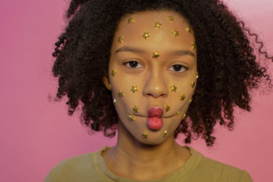 CoverGirl Unveils “Star Shine” Makeup Line Set for Launch Next December