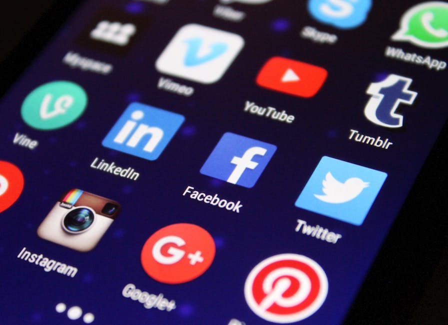 Why Social Media Marketing for Franchises Is Increasingly Targeted Toward Women
