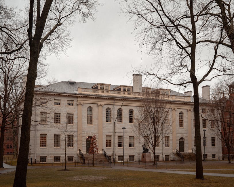 Harvard Applicants Reportedly Informed Just Minutes Before Admission Decisions